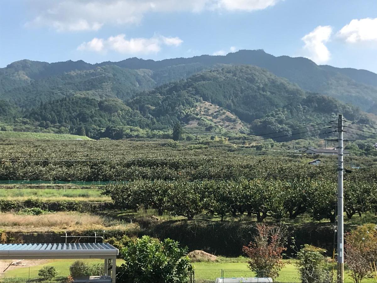 Yamanobenomichi Teku Teku Hotel Tenri Exterior foto